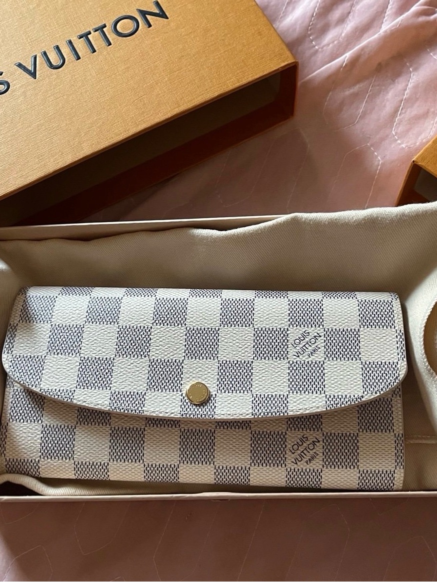 Authentic Louis Vuitton Damier Azur Continental Wallet